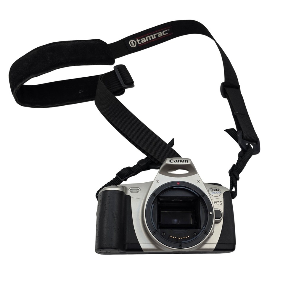 Canon EOS Rebel 2000 35mm Film SLR Camera Body Silver Black with Tamrac Strap L4